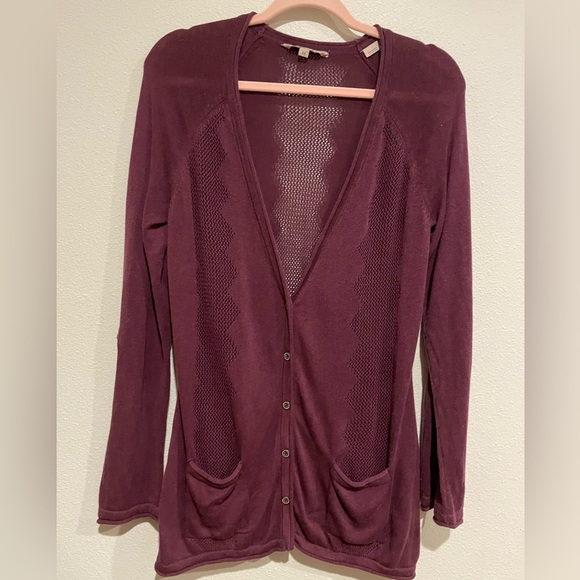 Plum luxury Royal Robbins cardigan with buttons. Optional tab sleeves. S… - Picture 1 of 5